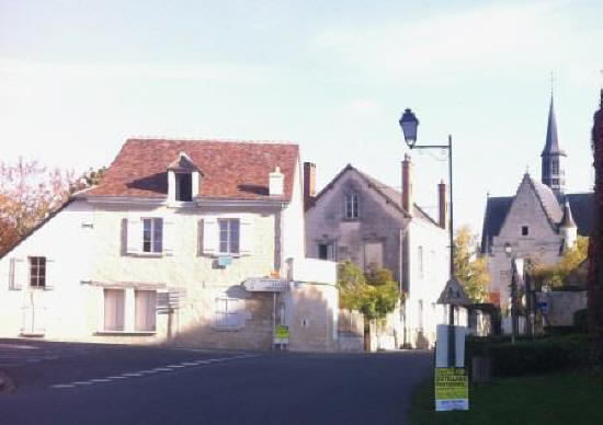 street scene in Montresor France