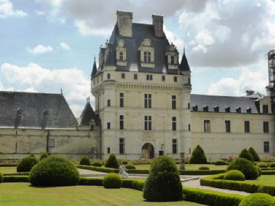 front elevation of  Chateau de Valencay