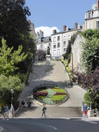 Denis Papin Steps in Blois
