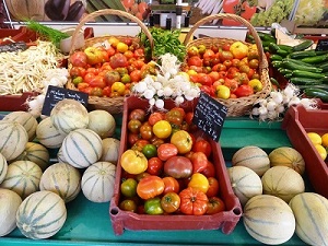 fruit aand vegetables on Lore Valley market stall