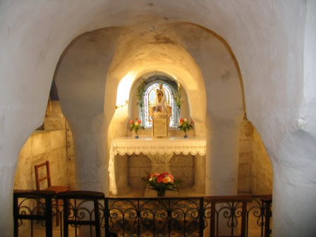 interior of crypt,Notre-Dame de Riviere 