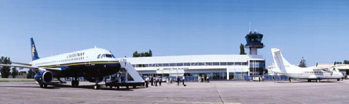 Tours Airport in the Loire Valley