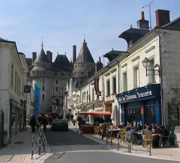 the street looking up towards the chateau at Langeais