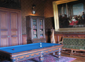 billiard table Montresor chateau