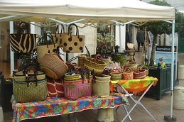 handbads at Loches market